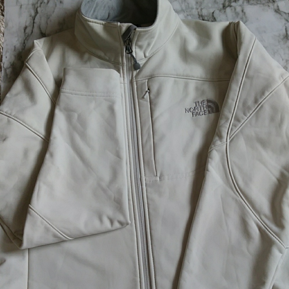 North Face Tnf apex jacket size small petite